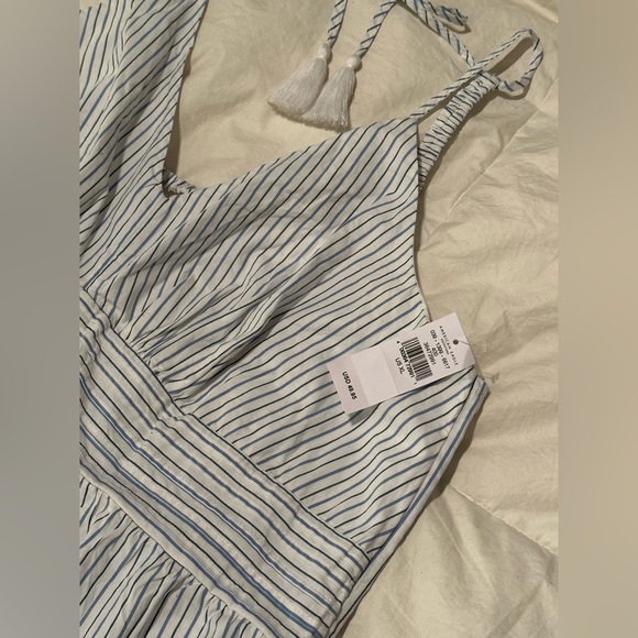 White and blue summer dress - Picture 3 of 3